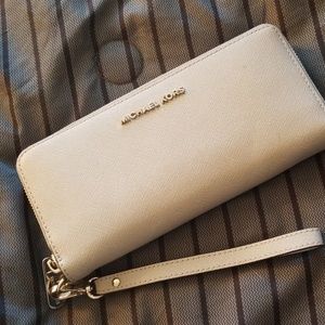 Michael Kors Jet Set Crossgrain Leather wallet